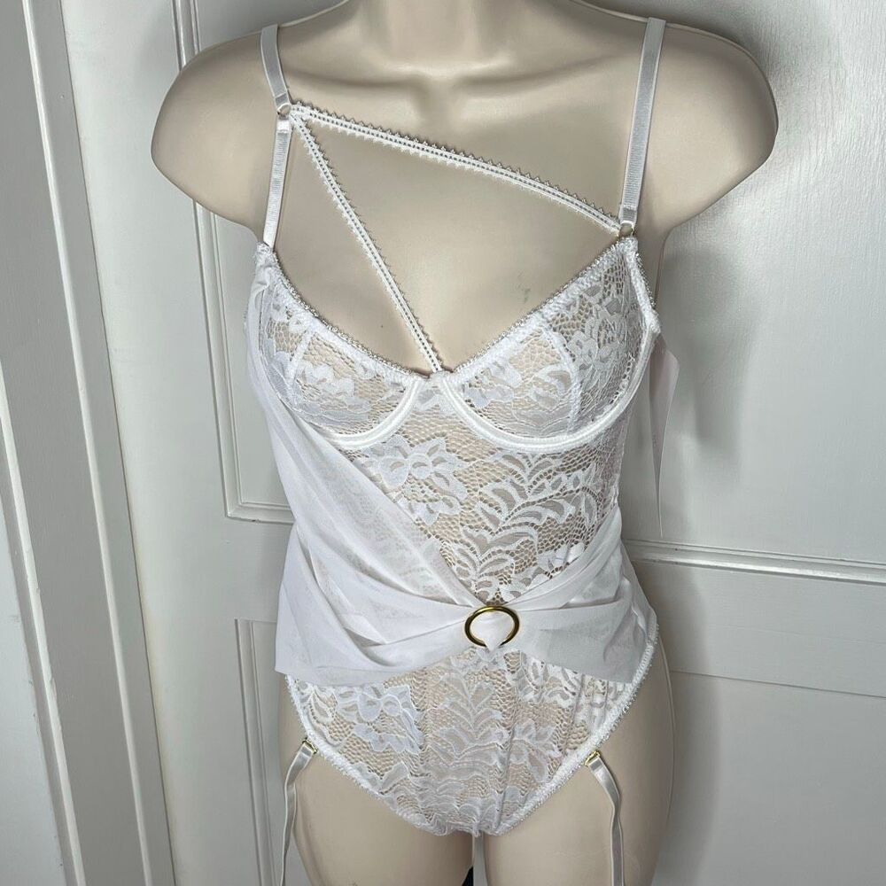Dreamgirl Floral Lace Garter Teddy White Size Small NWT